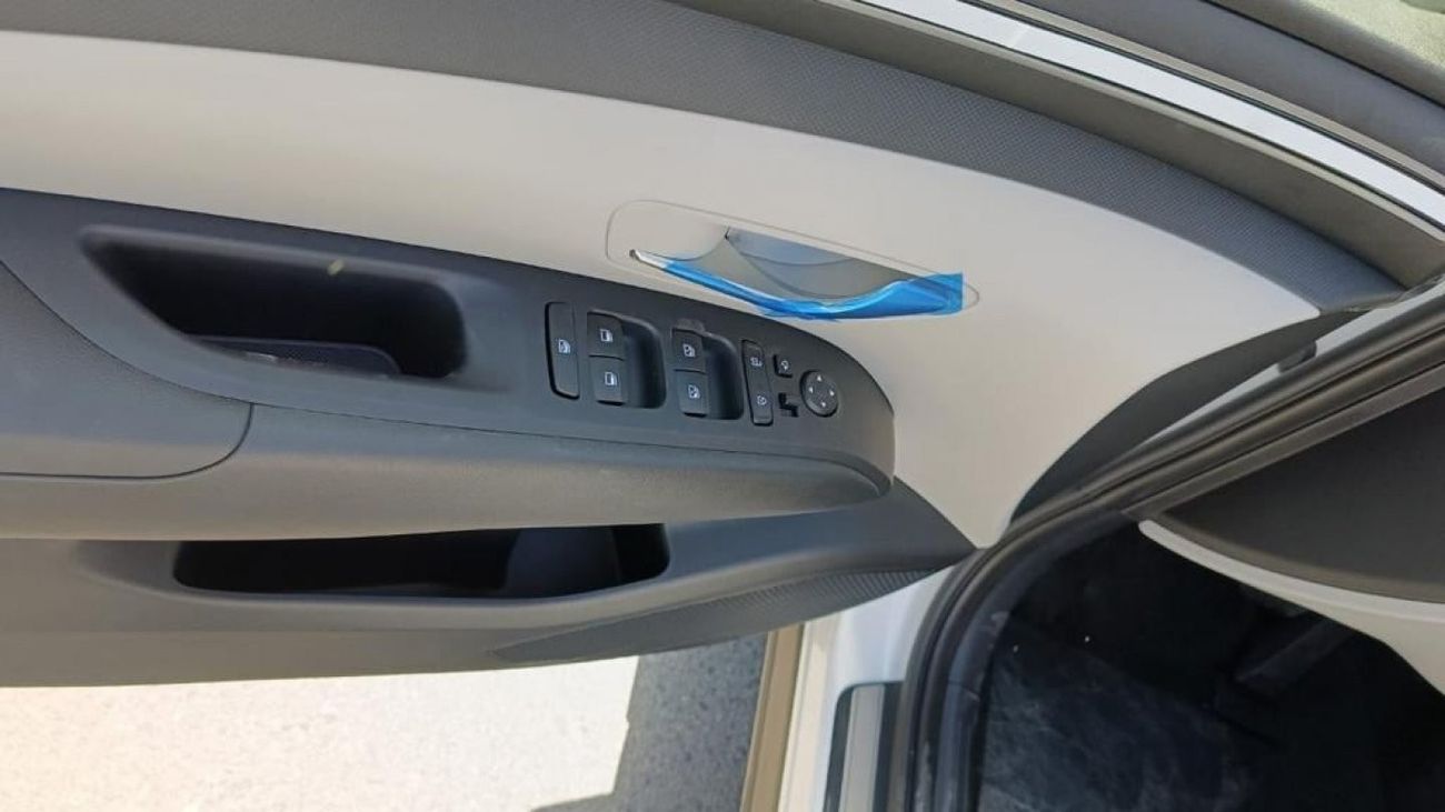 هيونداي توسون 2.0 L , rims 18