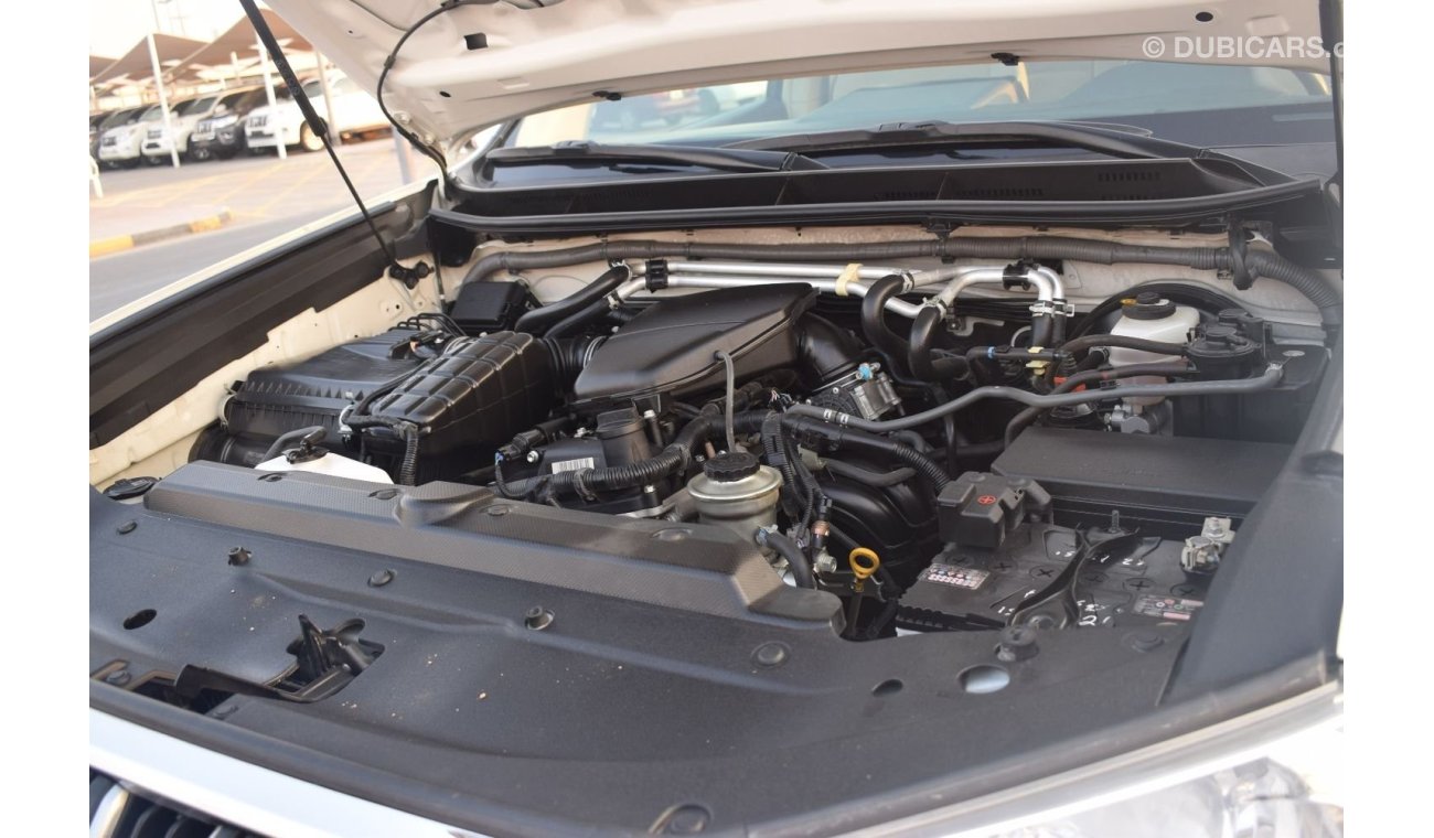 Toyota Prado Toyota Prado TXI Mid option 2.7 ltr, model:2019. Excellent condition