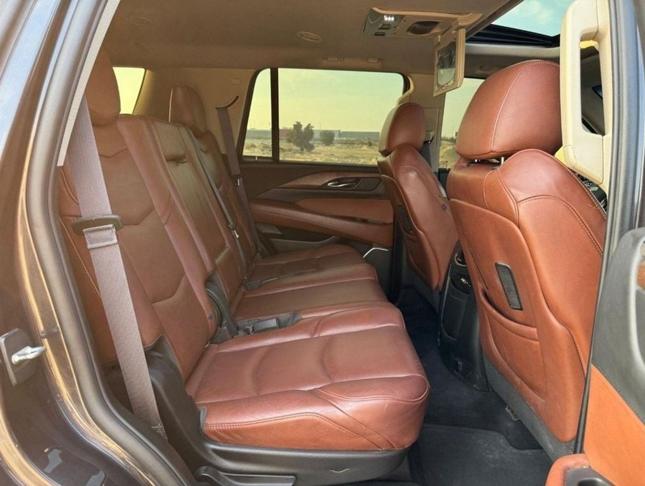 كاديلاك إسكالاد Platinum 6.2L