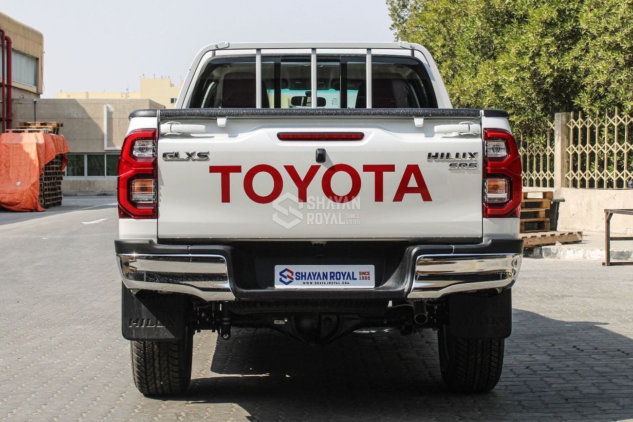 تويوتا هيلوكس GLX 2.7L PETROL GLXS-G 4WD MT DC 2026MY