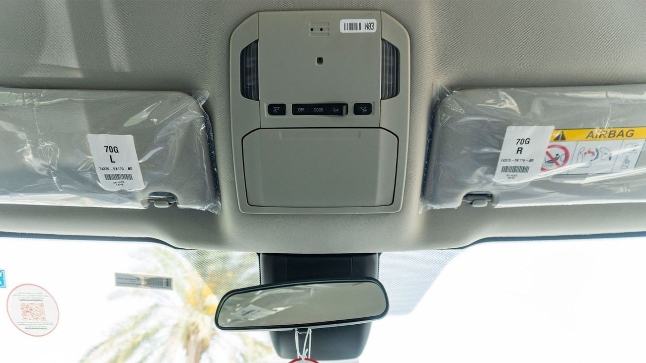 Toyota Highlander 2025 Toyota Highlander LE 2.5 HEV AT - Silver