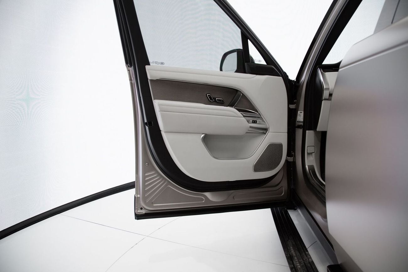 Land Rover Range Rover First Edition P530 4.4L