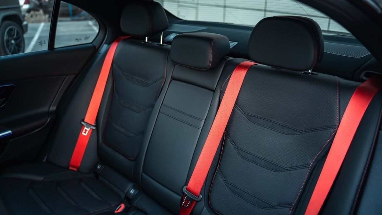 مرسيدس بنز C 63S AMG Mercedes-Benz C 63S AMG MERCEDES-BENZ C 63 S E-PERFORMANCE-HYBRID