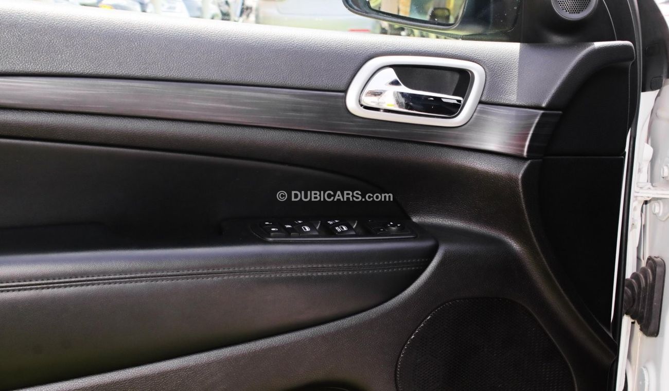 جيب جراند شيروكي