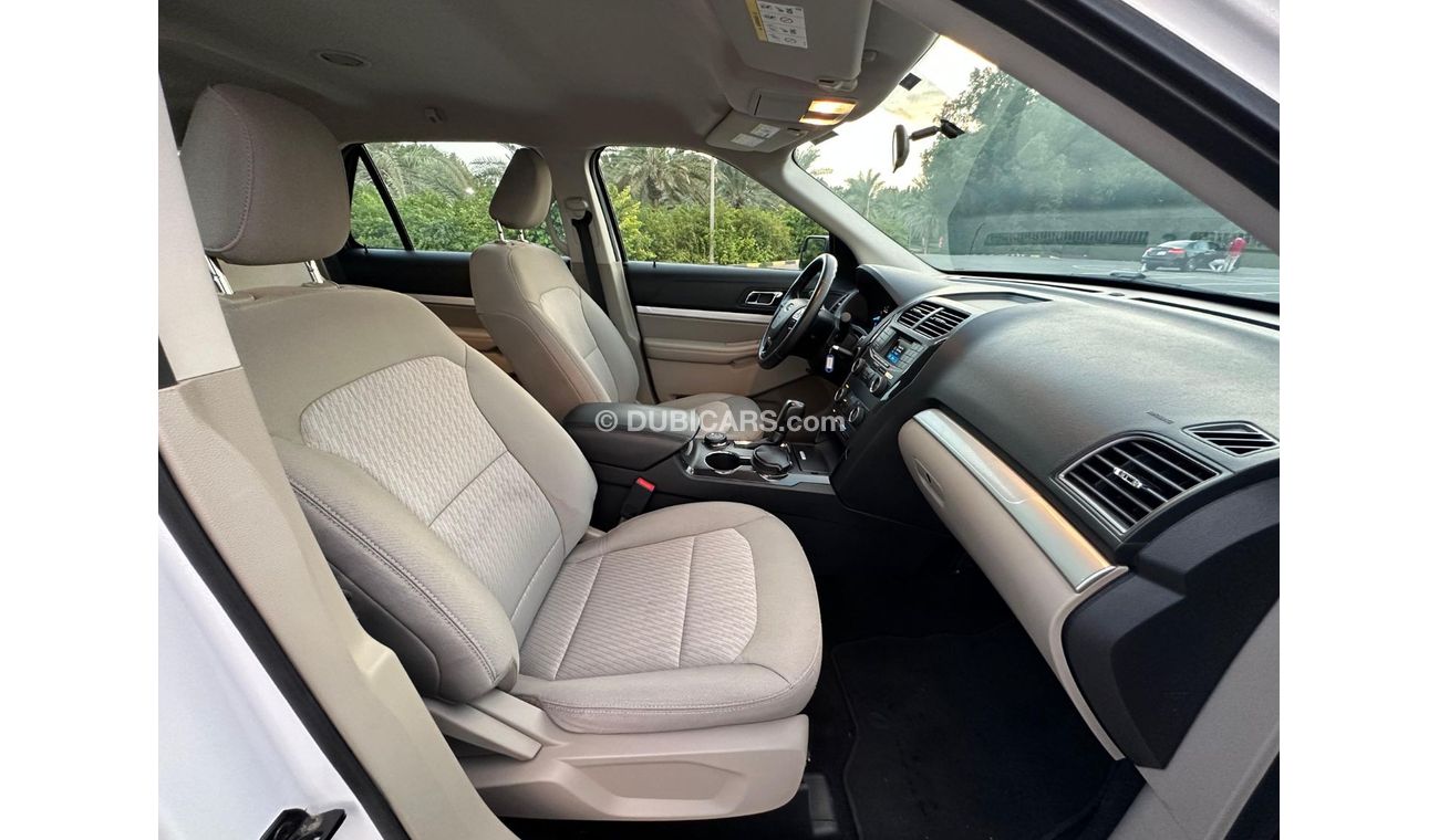 Ford Explorer Std Ford Explorer 2019 GCC V6 Under Warranty - Full Service History Available - Perfect Cond