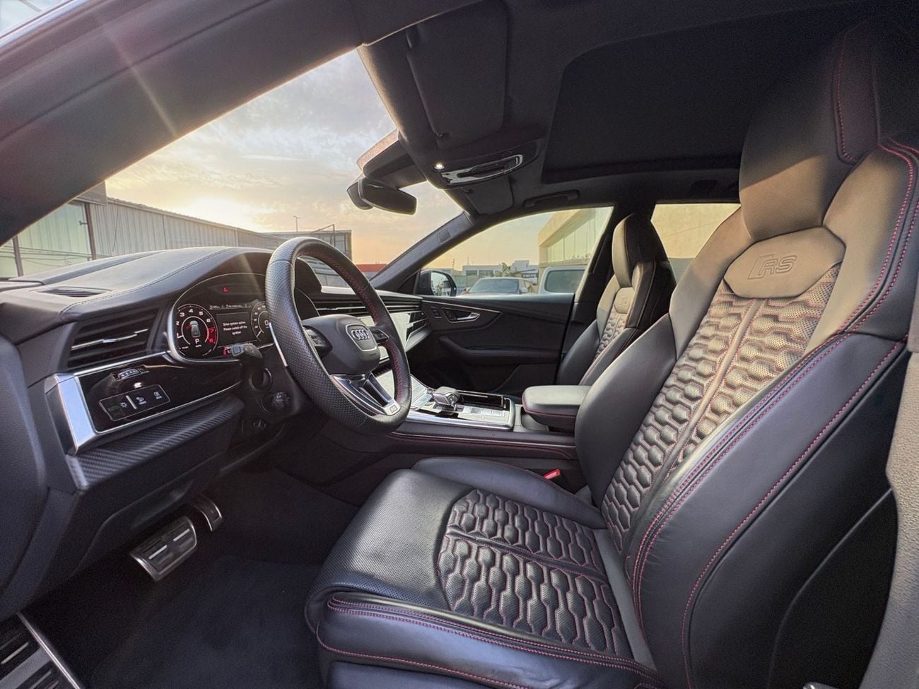 Audi RSQ8 TFSI quattro 4.0L AED 8,700 P.M | 0% DOWN PAYMENT | AUDI RS Q8 | 4.0L V8 4WD | 2023 | GCC SPECS