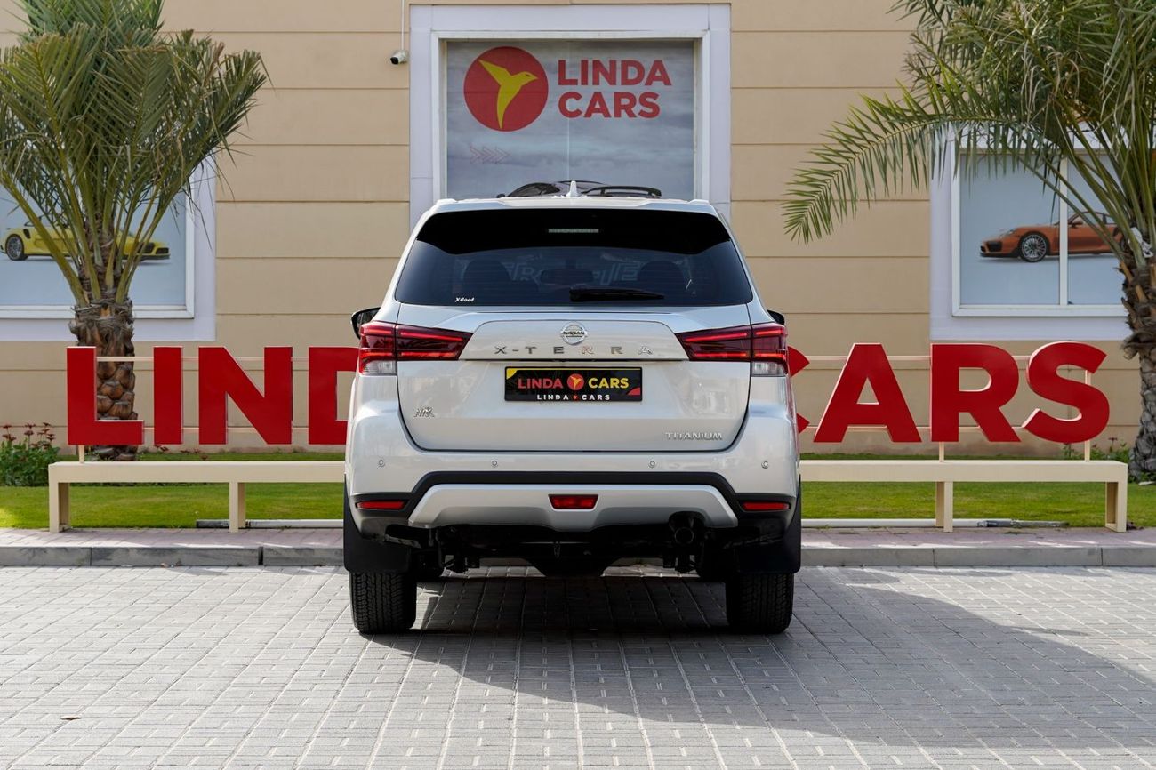 Nissan XTerra Nissan X-Terra Titanium 2022 GCC under Agency Warranty and Service Contact with Flexible Down-Paymen