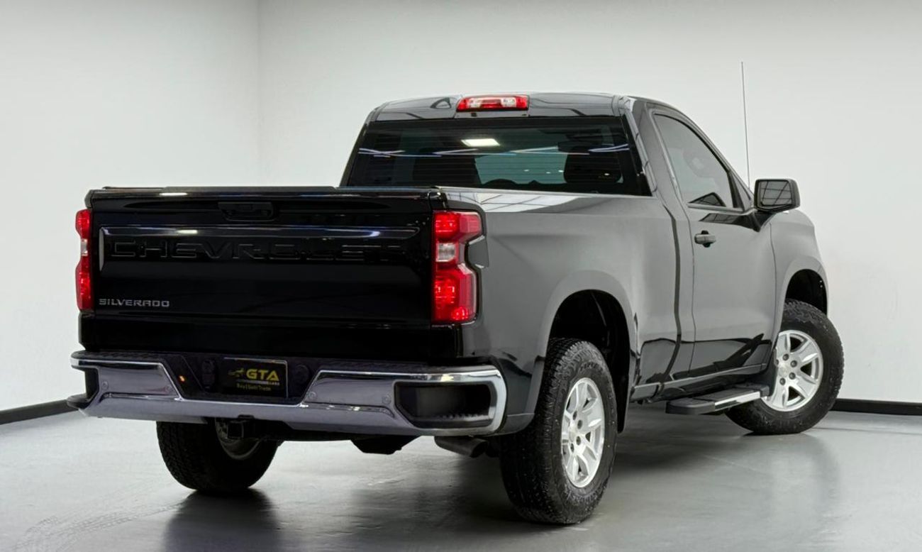 شيفروليه سيلفارادو 2022 Chevrolet Silverado 1500 LT, 1 Year Unlimited Km Warranty, Full Service History , GCC