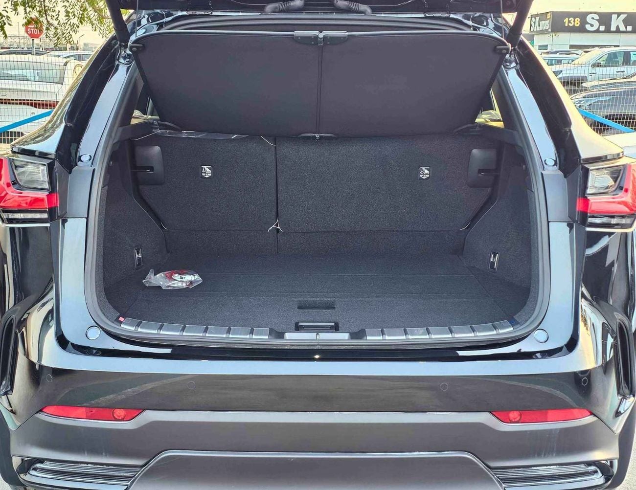 لكزس NX350h HEV HYBRID LUXURY / 2.5L PETROL V4 / RADAR / PANORAMIC ROOF / AWD (CODE # NXP3HEV)