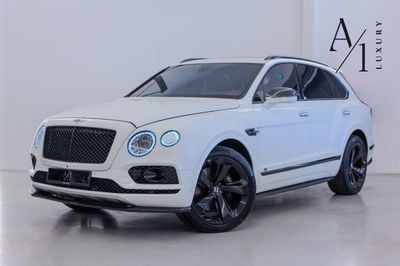 Bentley Bentayga FIRST EDITION 2017 Excellent Condition, Fully Loaded, Carbon Fibre Package, GCC Spec