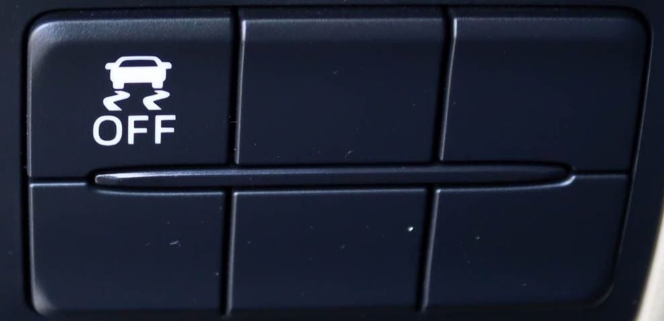 مازدا 6 2.5L S Mazda 6 2023 GCC 2.5L accident-free original paint in excellent condition 1345 P.M