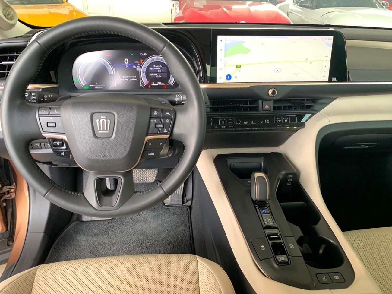 Toyota Crown PLATINUM