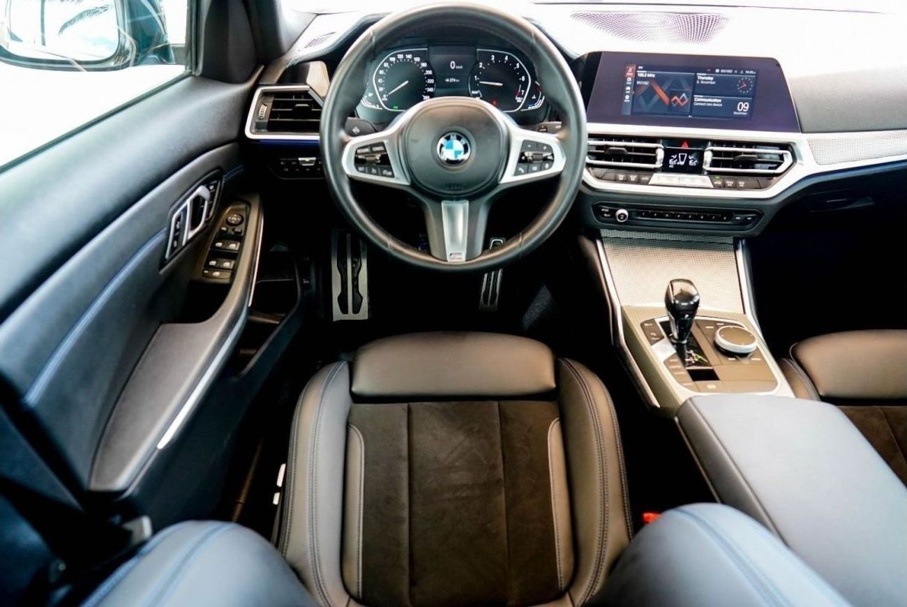 بي أم دبليو 320 M سبورت