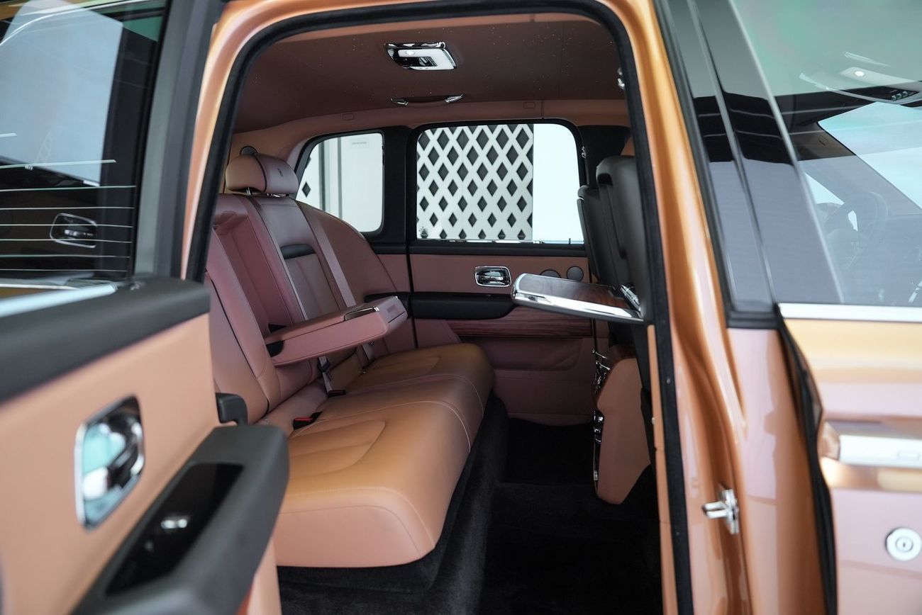 رولز رويس كولينان Rolls Royce Cullinan