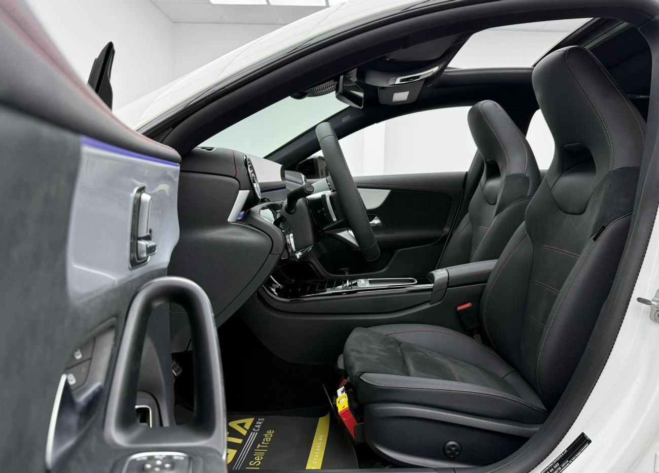 Mercedes-Benz CLA 200 2025 Mercedes-Benz CLA200 AMG Premium, 2030 Mercedes Warranty, Very Low Kms, GCC