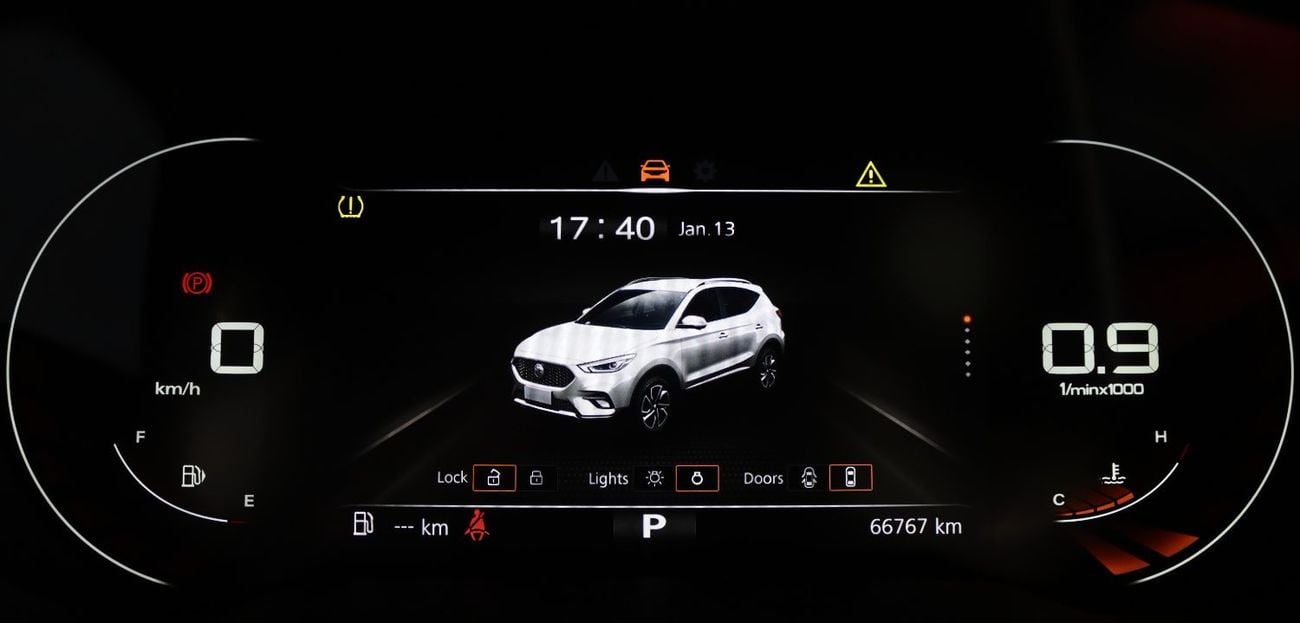 MG ZS LUX