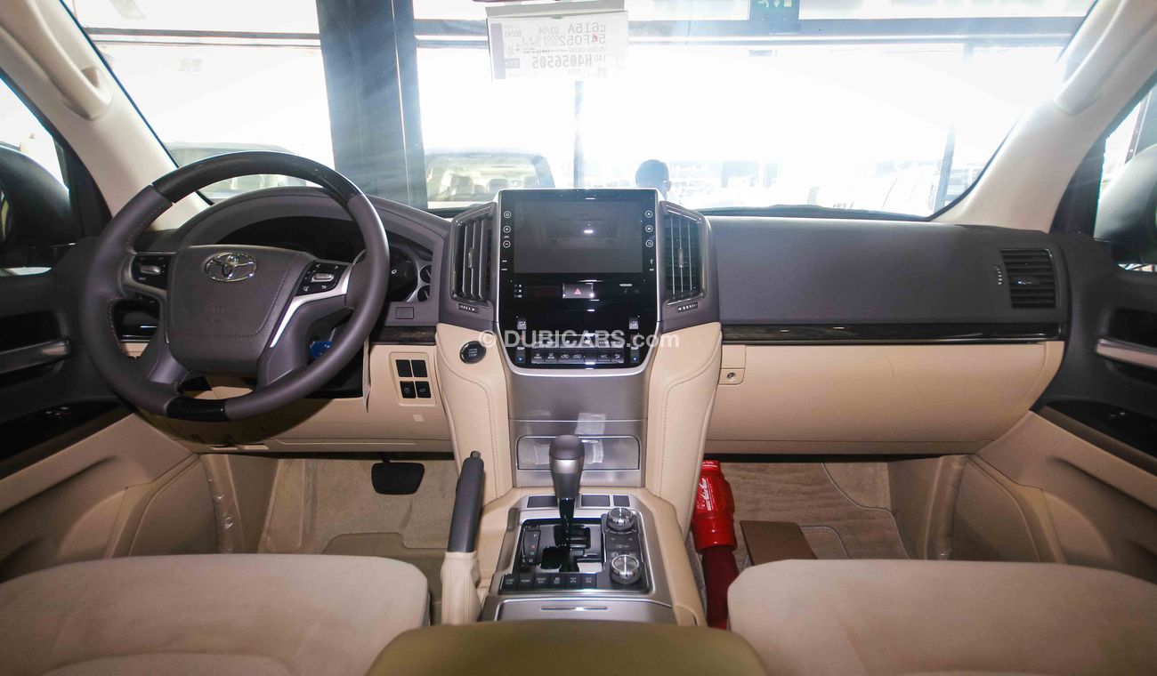 Toyota Land Cruiser VXR V8 Platinum Edition
