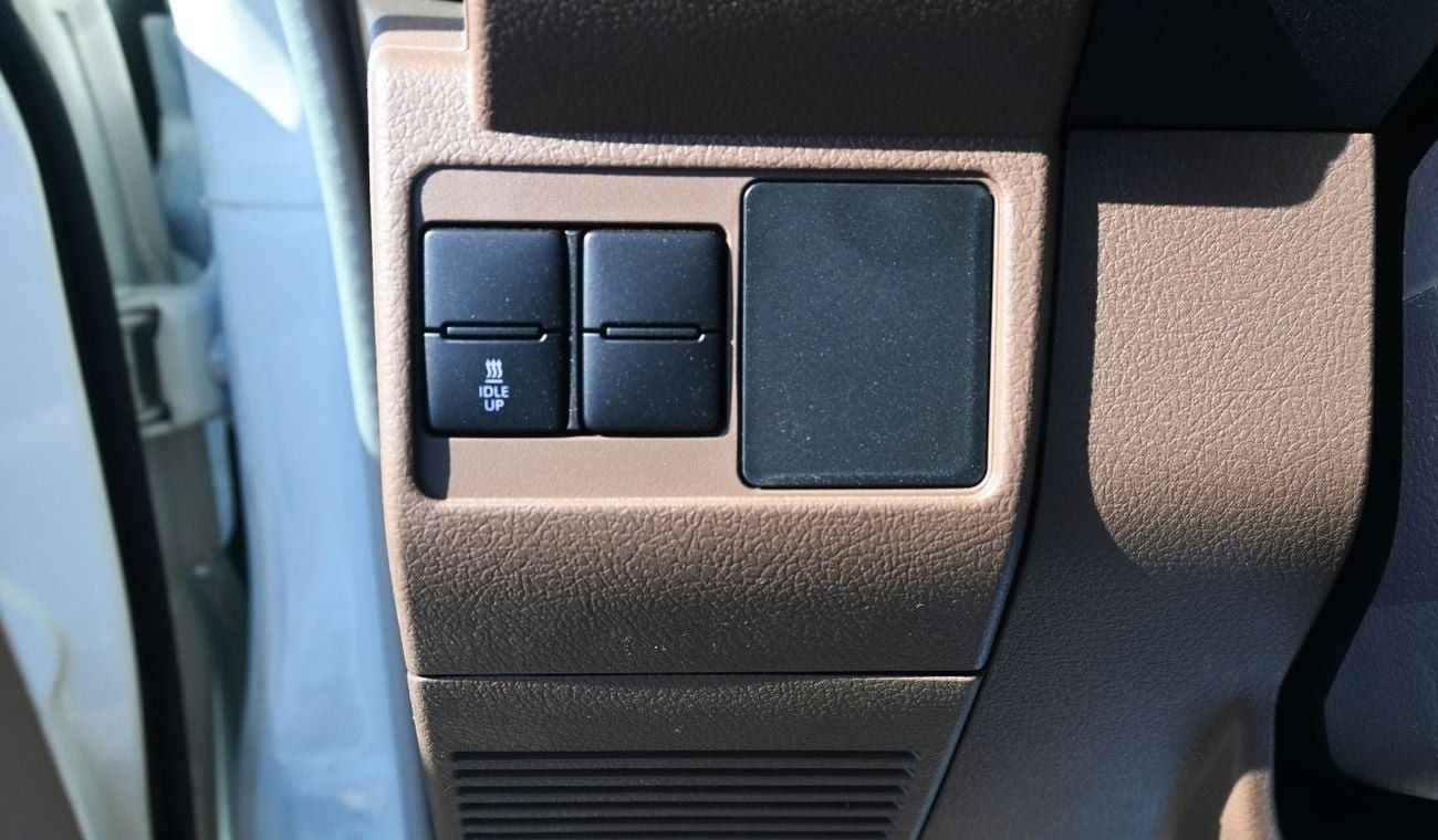 تويوتا لاند كروزر بيك آب Toyota Land Cruiser Single Cab 2024 Diesel 2.8L