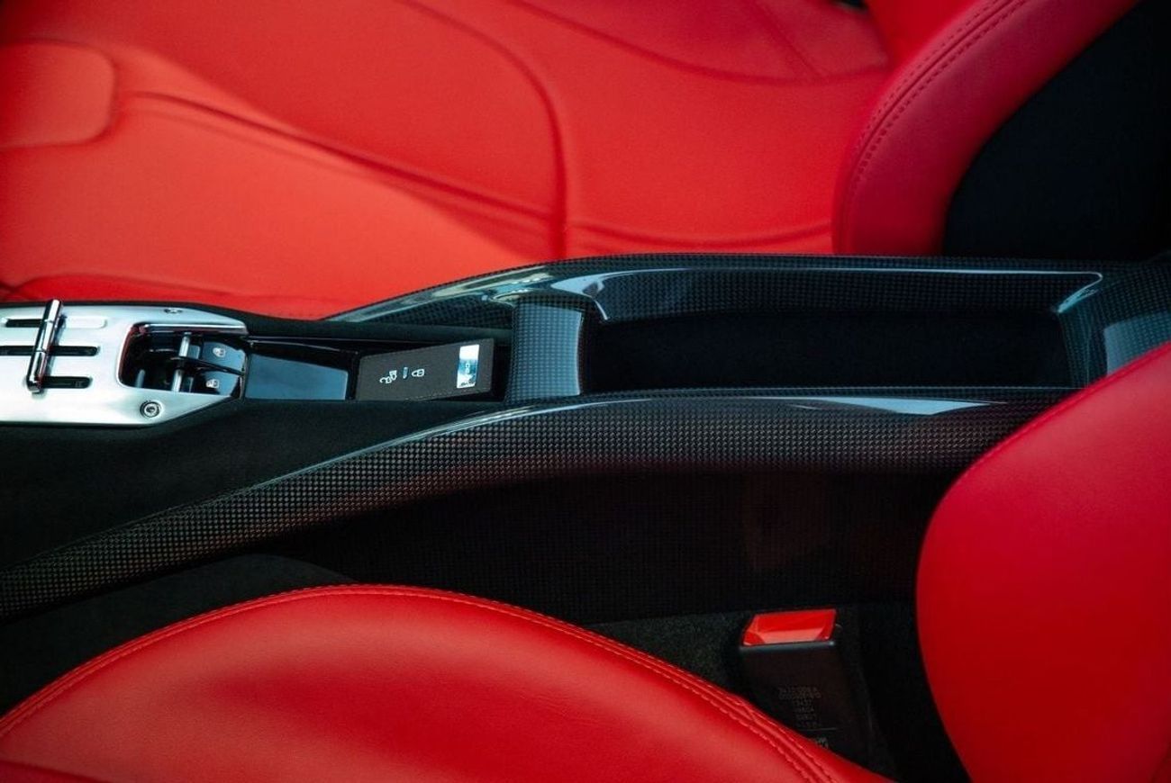 Ferrari SF90 Stradale assetto fiorano