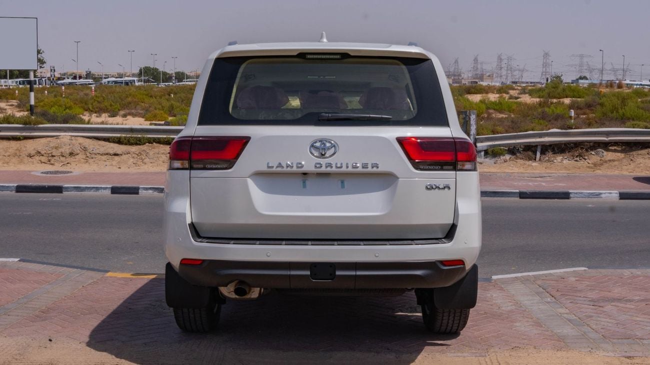 Toyota Land Cruiser 2026 Toyota Land Cruiser 300 GXR 4.0L AT Petrol 4WD (White-Beige)