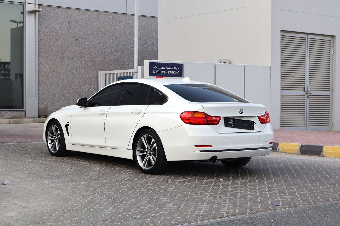 بي أم دبليو 420i Std 2.0L