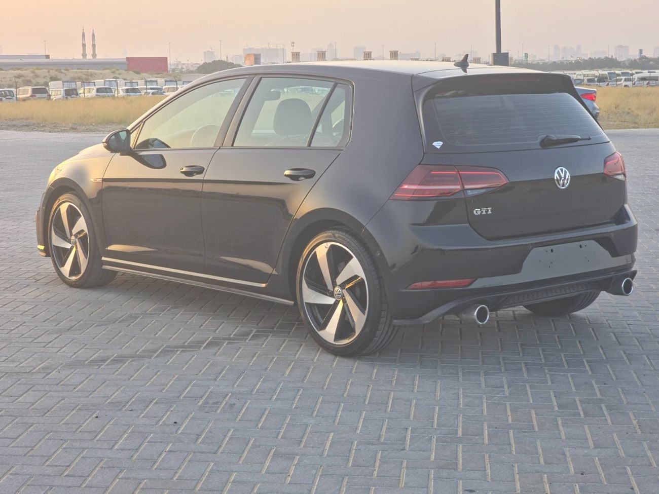 Volkswagen Golf GTI