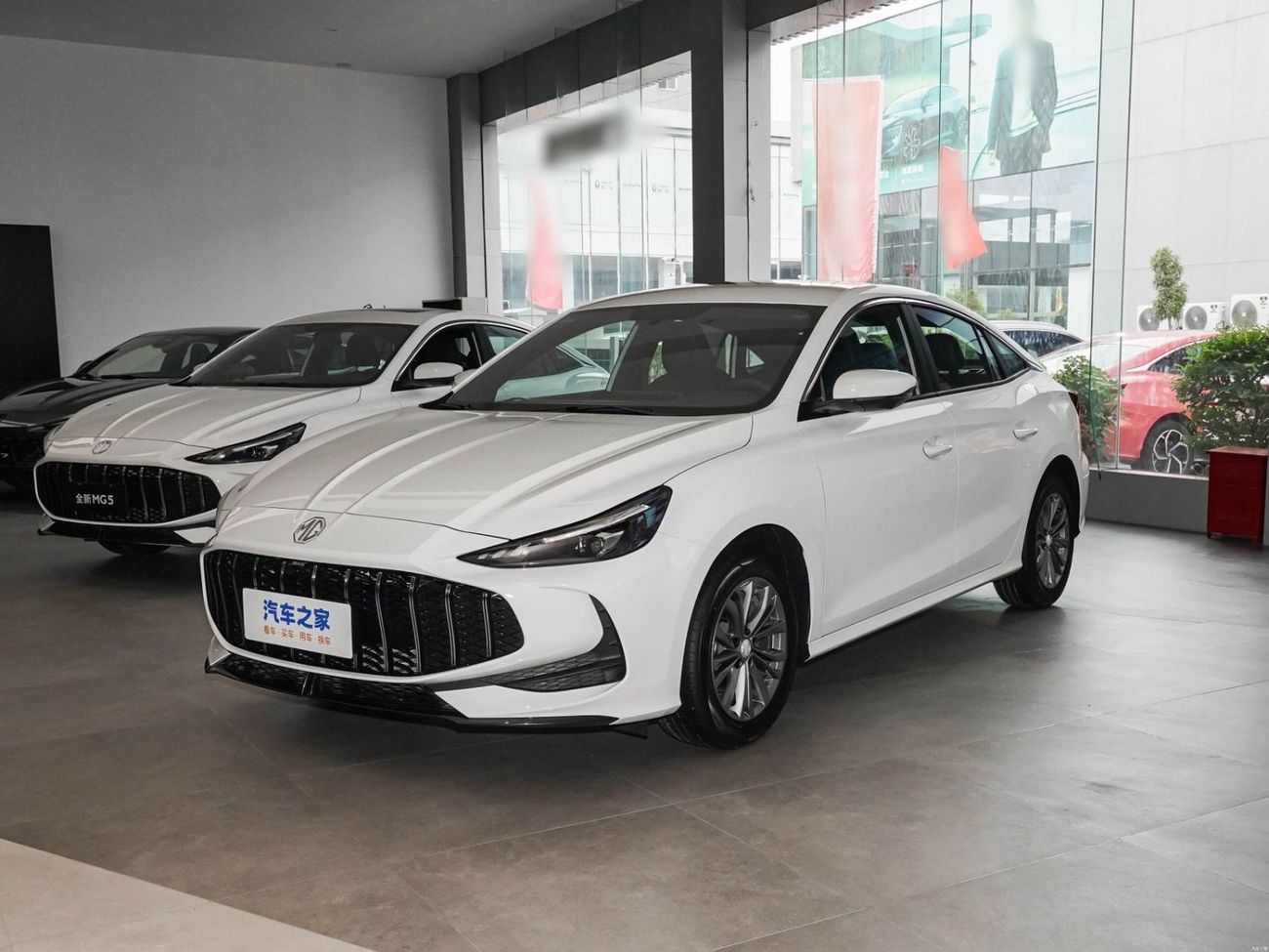 أم جي 5 Mg 5 / Chinese / white / 0km