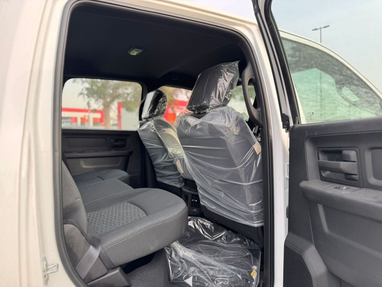 رام 2500 Power Wagon 6.4L 4WD (5 Seater)