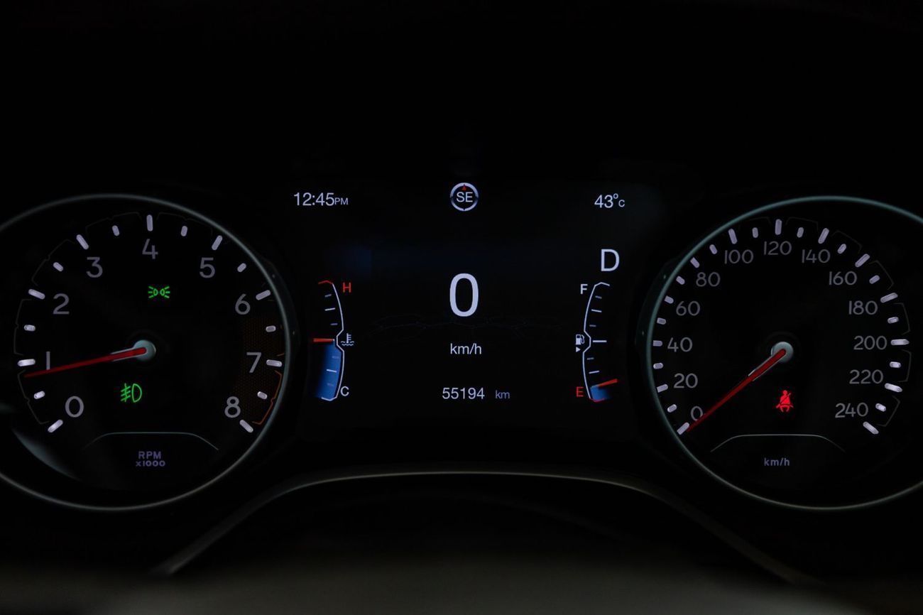 جيب كومباس Limited 2.4L (172 HP)