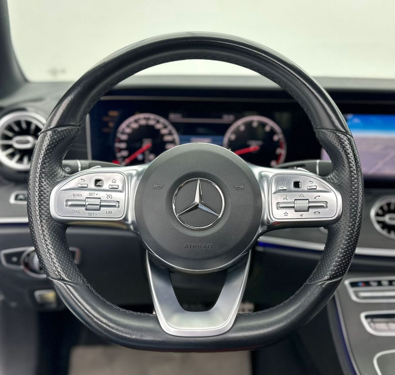 Mercedes-Benz E300 Coupe 2019 Mercedes-Benz E300 Coupe, 1 Year Warranty Unlimited, Full Service History, Excellent Condition,