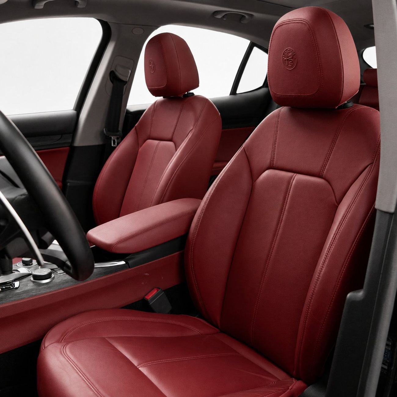 Alfa Romeo Stelvio SUPER 1,436 P.M • 0% Downpayment • Alfa Romeo Stelvio Super • 1 Year Warranty