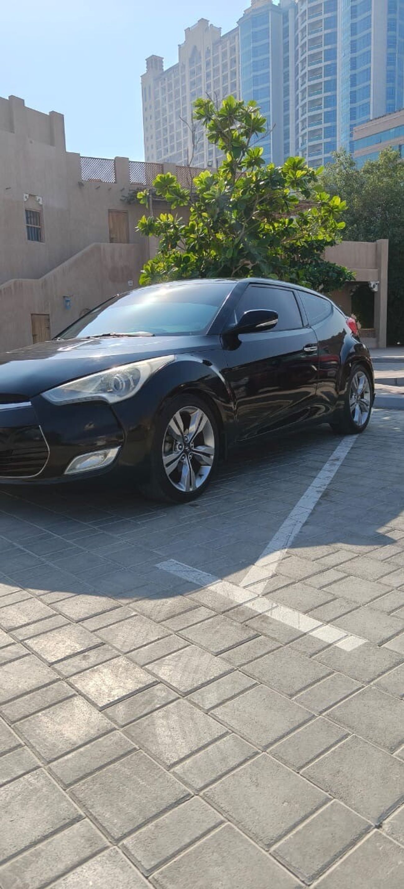 Hyundai Veloster GLS 1.6L