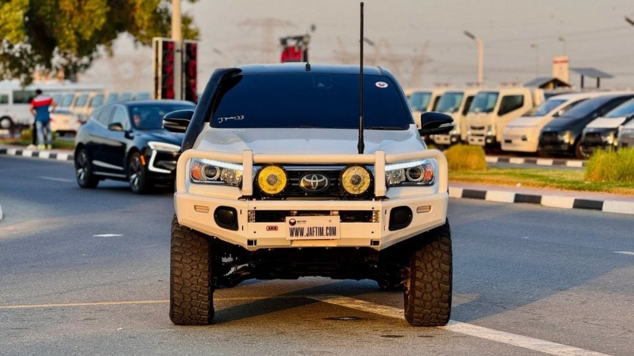 Toyota Hilux DOUBLE CABIN | PREMIUM BULL BAR WITH LED LIGHTS | 2019 | RHD | 2.8L DIESEL ENGINE | AIR SNORKEL
