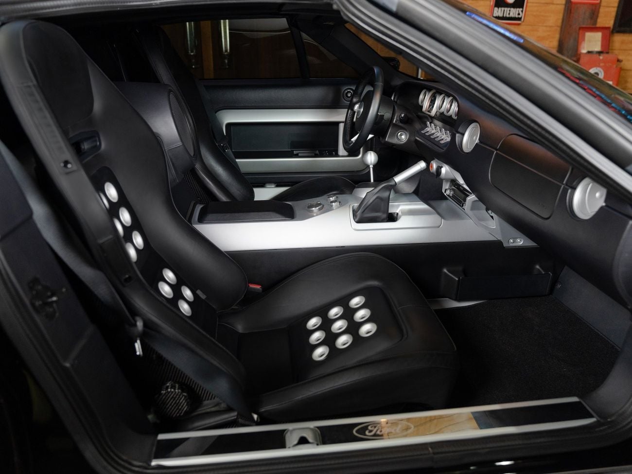 Ford GT Rare 1 of 14 Stripe Delete