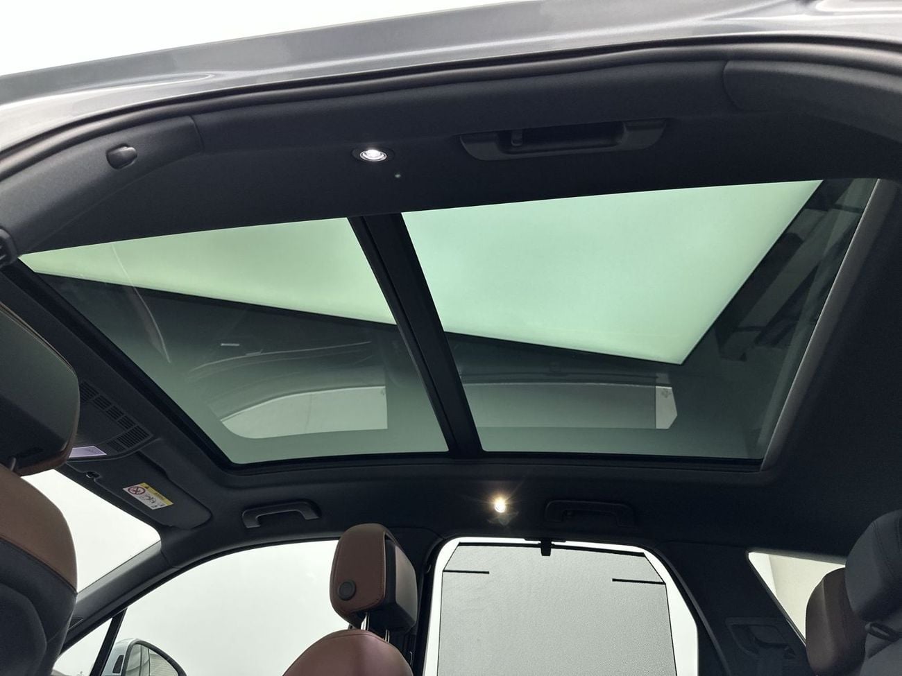 Volkswagen Tiguan Touareg Elegance + Tirano (Ref#02374)