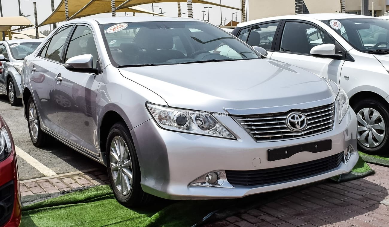 Toyota Camry 2015 no paint no accidents