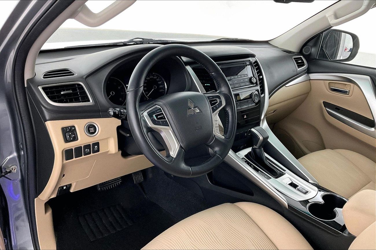 Lexus GX460 Premier | 1 year free warranty | 0 Down Payment