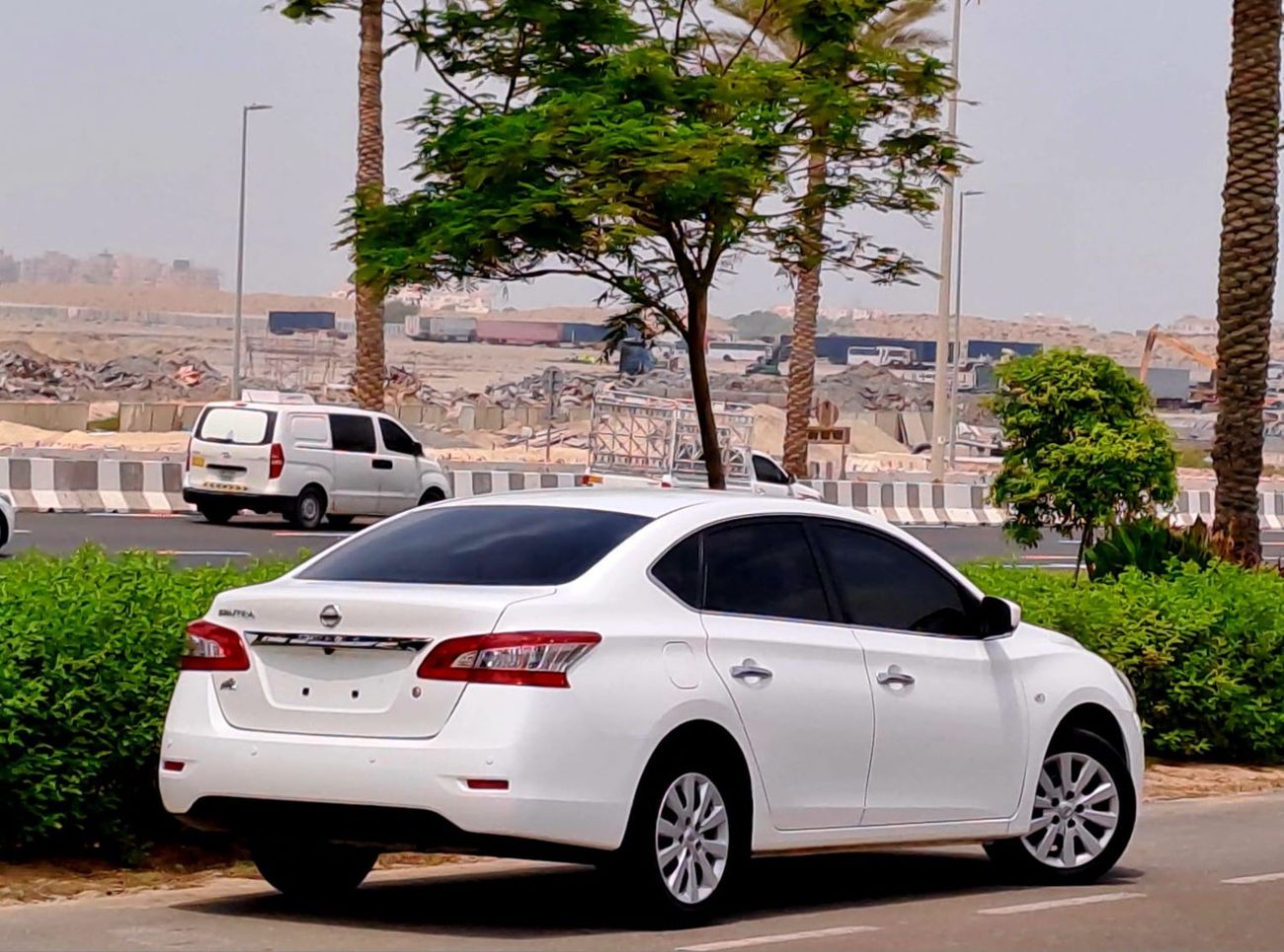 نيسان سنترا SV 1.6L (113 HP)