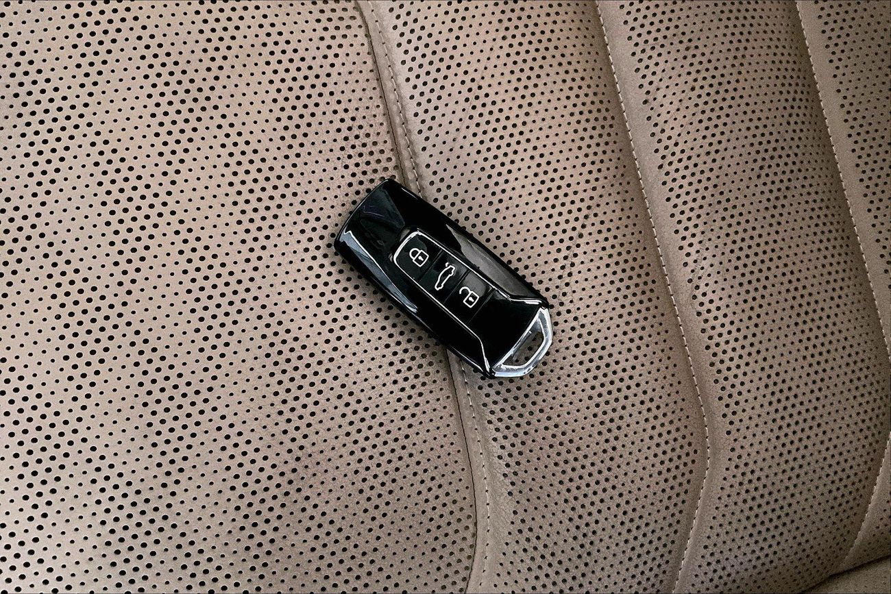 Volkswagen Touareg Highline | Guaranteed Warranty | 0 Down Payment