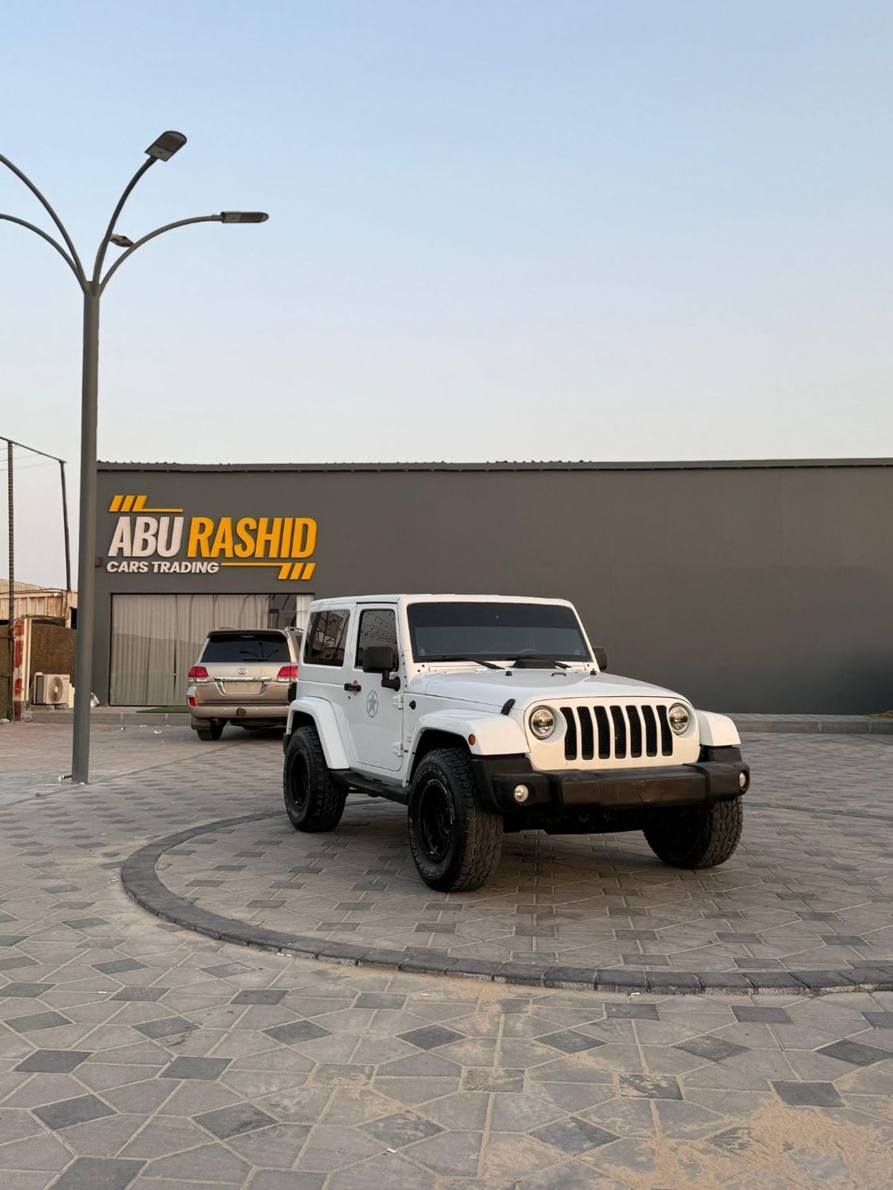 جيب رانجلر Sahara 3.6L M/T