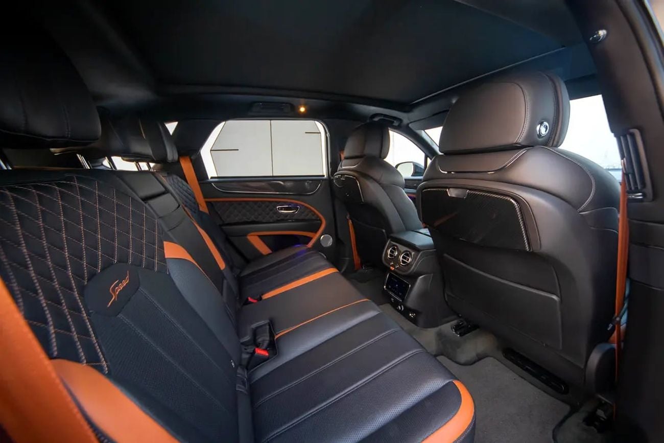Bentley Bentayga SPEED MODEL - GCC SPECS - NO ACCIDENT - FULL SERVICE IN AGENCY
