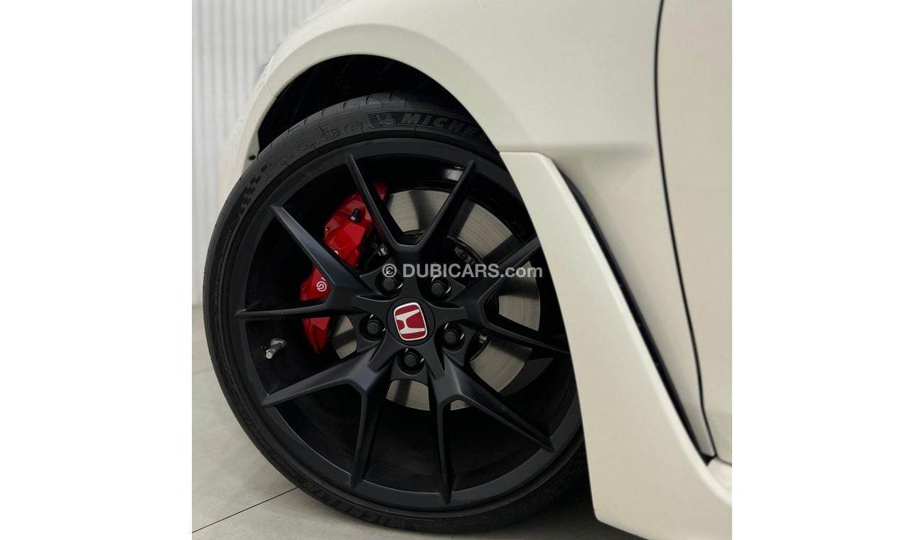 هوندا سيفيك 2023 Honda Civic Type R, Full Service History, 2028 Al futtaim Warranty