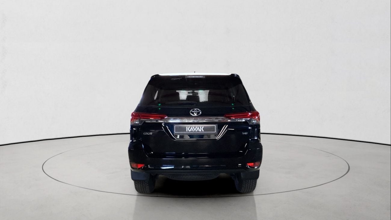 تويوتا فورتونر GXR | شامل الضمان | 0 ﺪﻔﻋﺓ ﺃﻮﻟﻯ