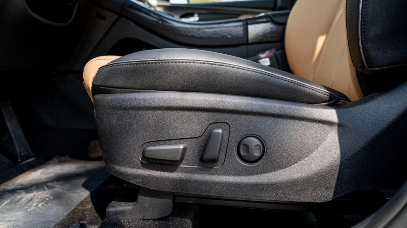 Hyundai Santa Fe LUXURY 2.5P AT MY2023 –BLACK