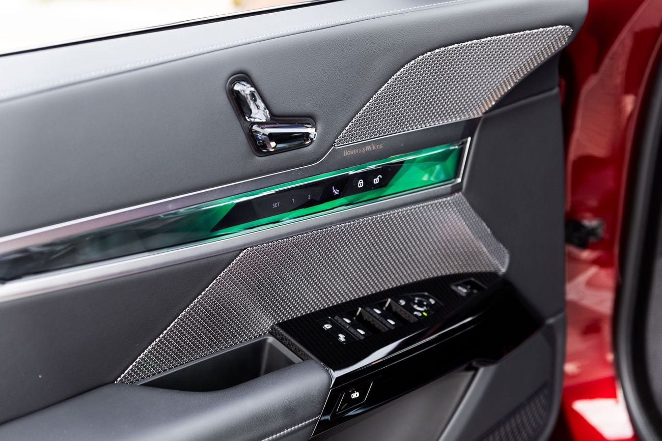 BMW 740i BMW 740i M Sport Individual – 2026 | GCC | Only 2,050 KM | 2 Years Warranty | AED 449,000