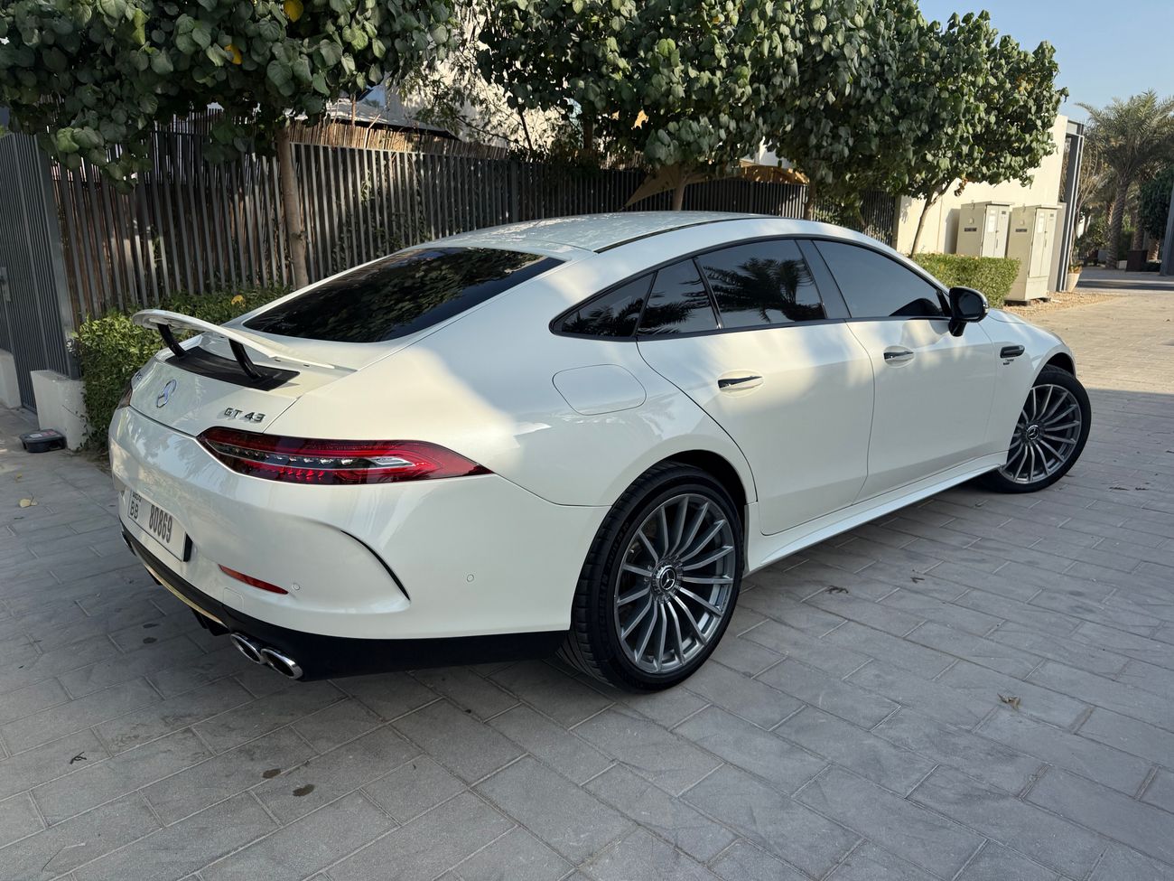 مرسيدس بنز ايه ام جي جي تي 43 Mercedes AMG GT43 4MATIC+