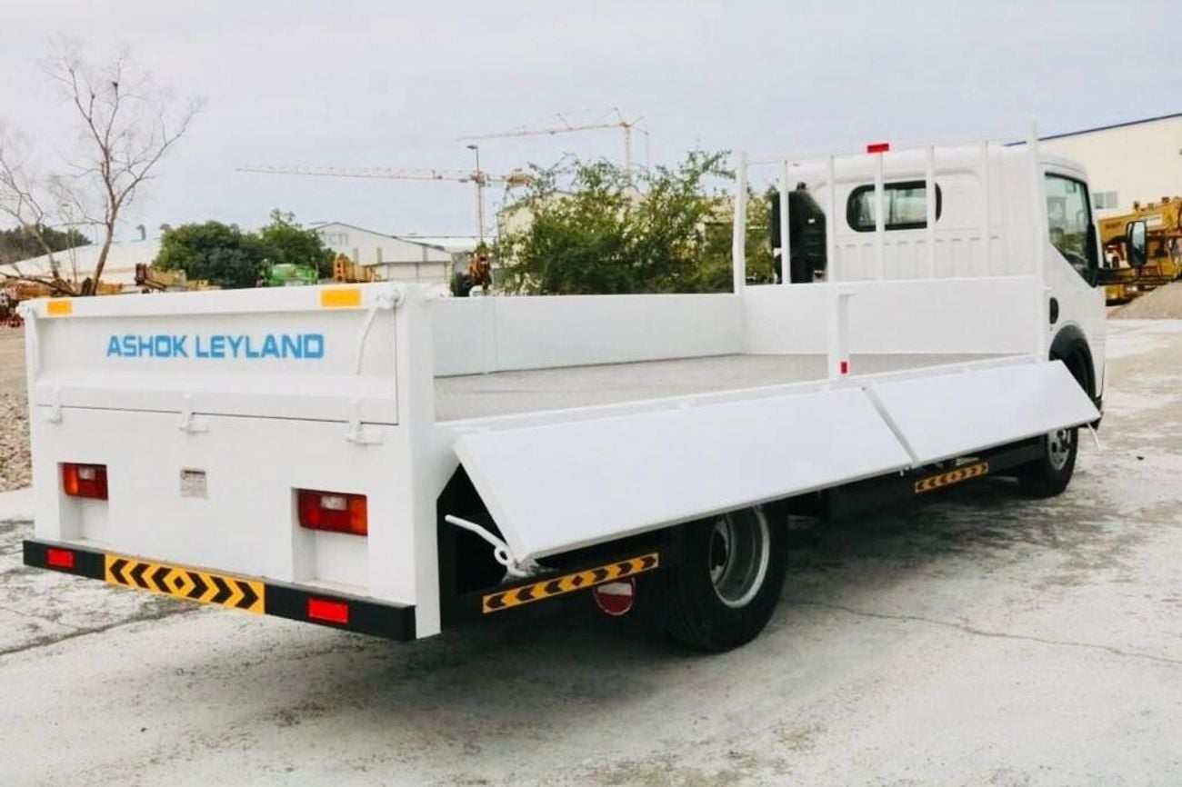 Ashok Leyland Partner 4.2 Ton Chassis Payload, Model 2026, Manual Transmission