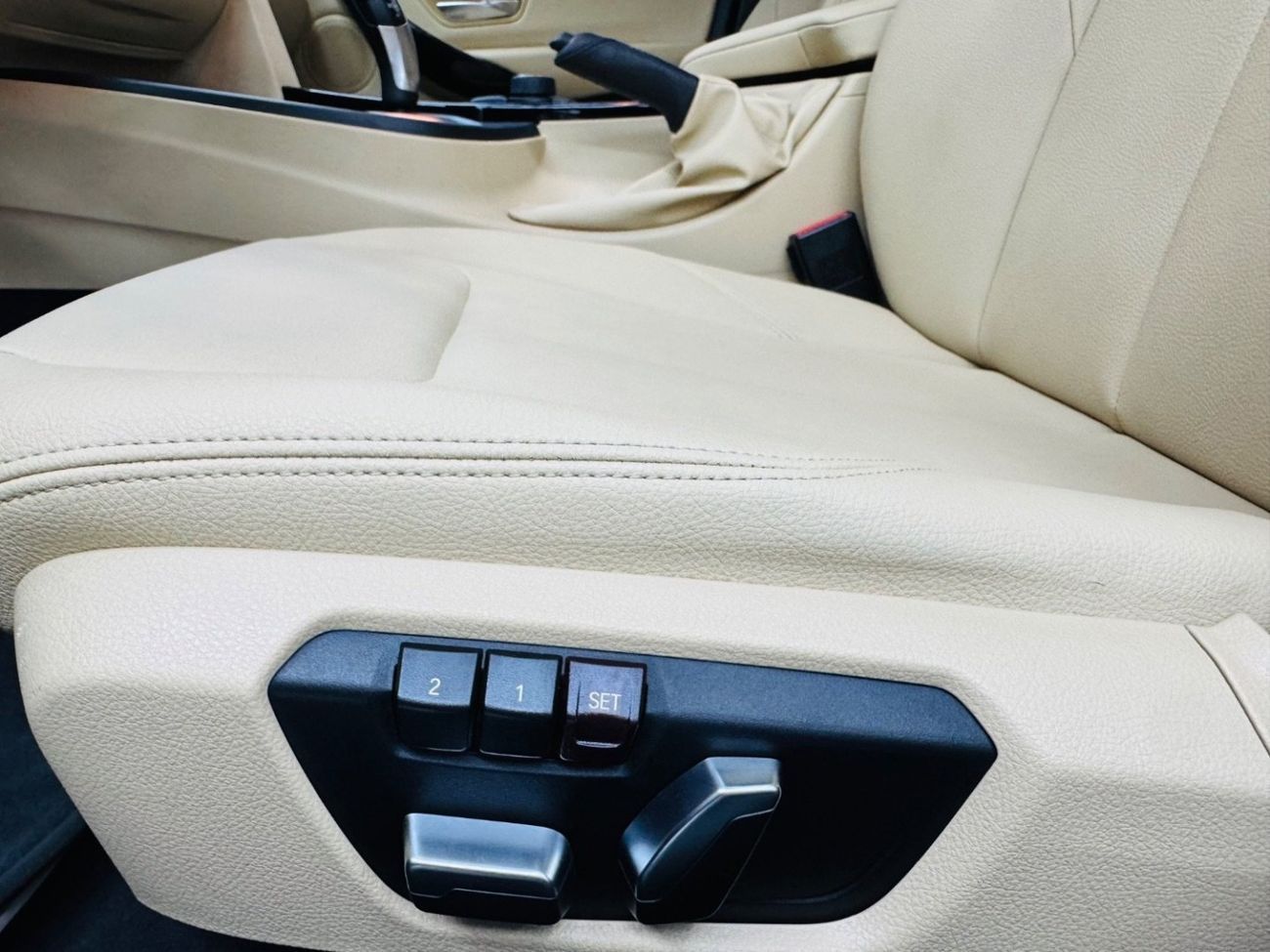 بي أم دبليو 420i Sport Line 2.0L