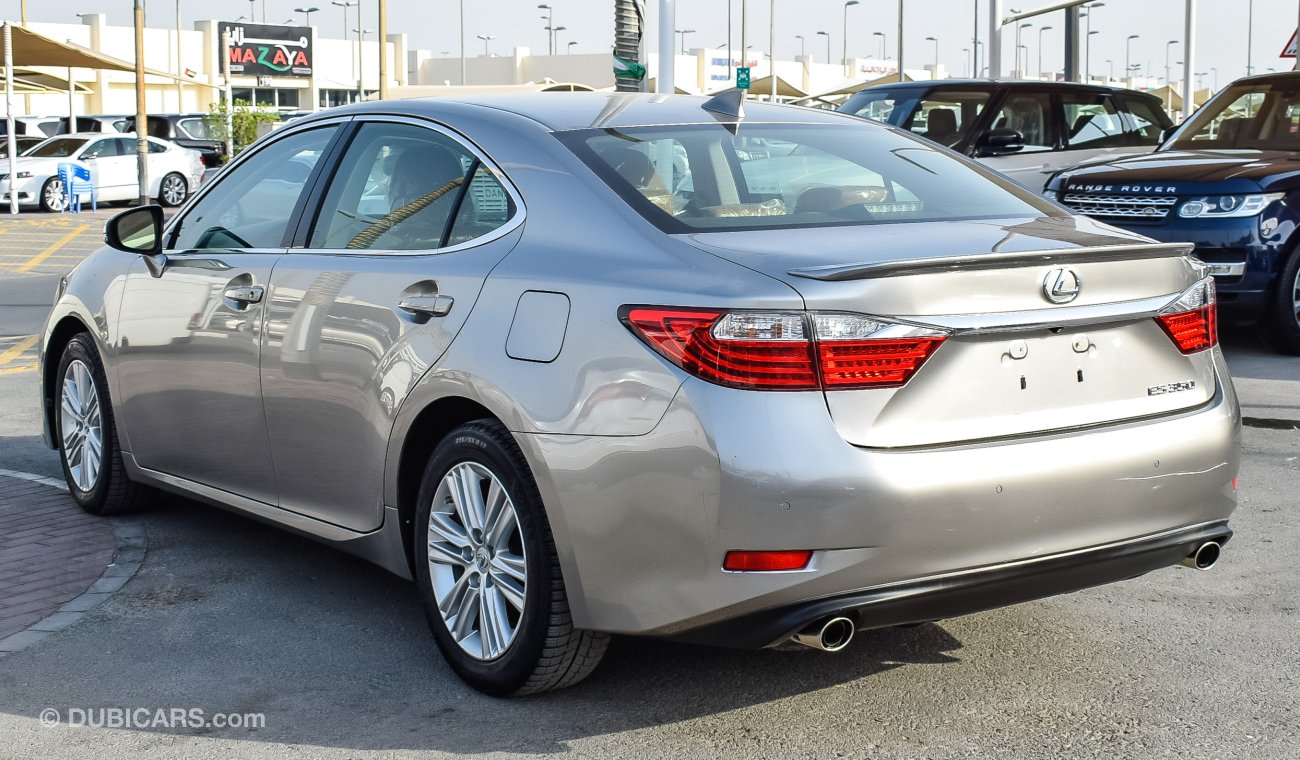 Lexus ES350