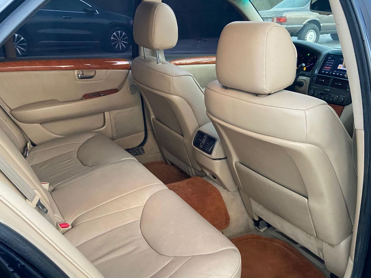 Lexus LS 430
